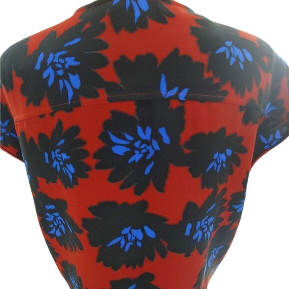 J. Crew sleeveless keyhole dramatic floral top in deep red, blue, black size 4 - Picture 4 of 10